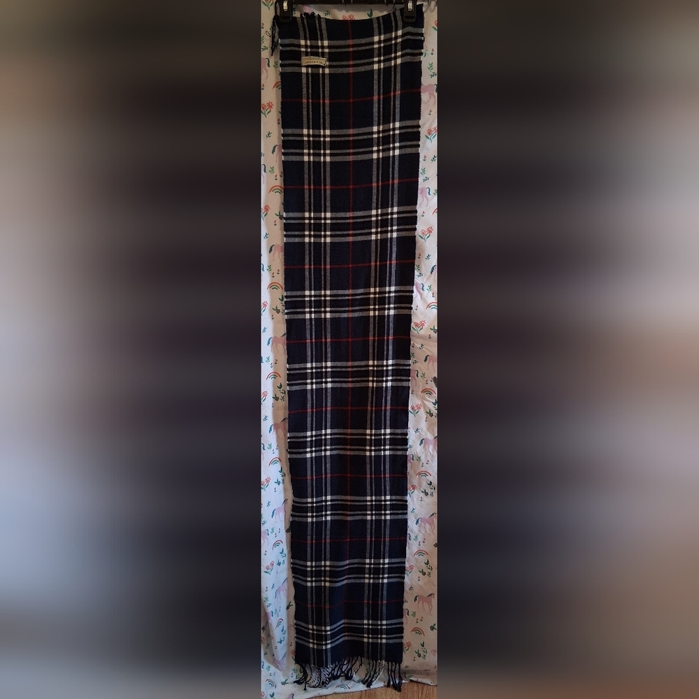 EUC Burberry Scottish Cashmere Navy & White Nova Plaid Casual Unisex Scarf Wrap - Picture 4 of 7